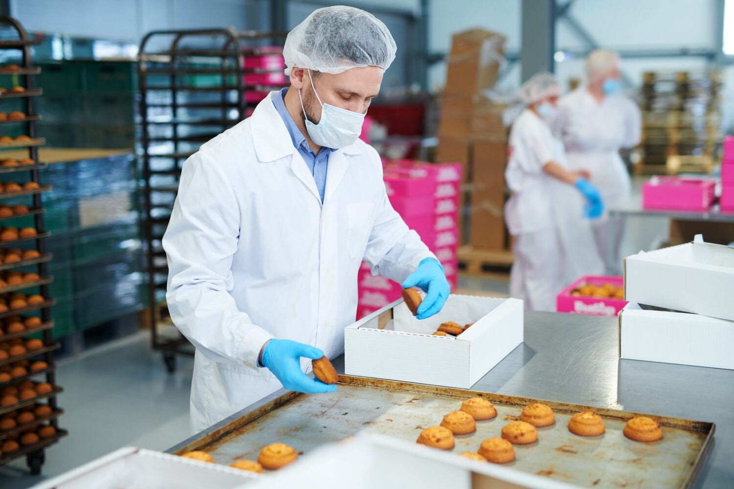 workwear in food industry - Mondelez