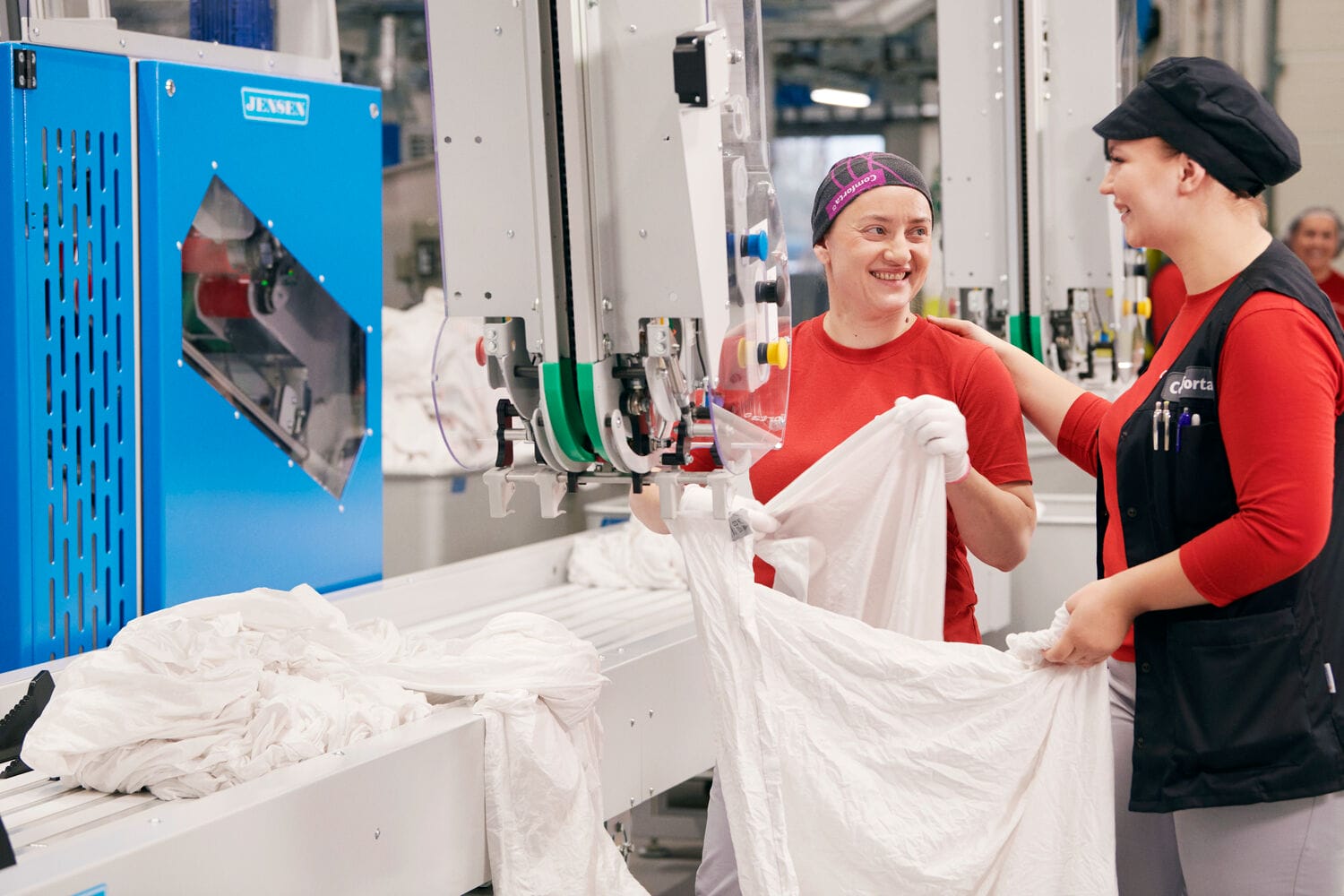 industrial laundry work at lindström is modern and automated.